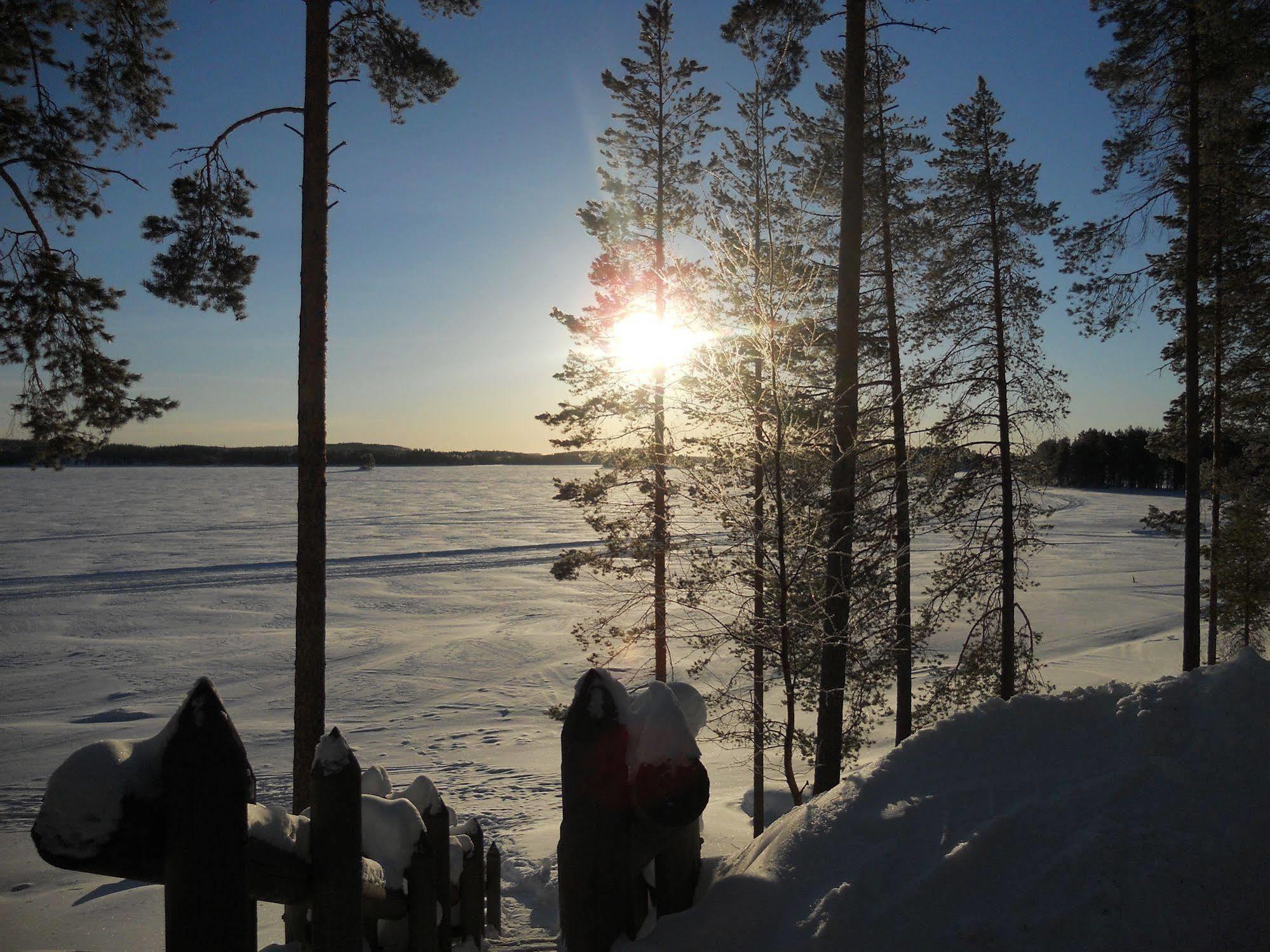 Hotel Kalevala Kuhmo Exterior foto